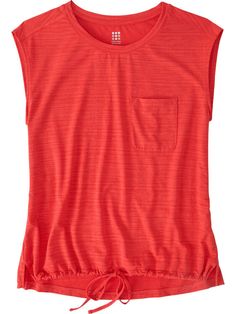 The Upland Sleeveless Sun Shirt is all day sun protection. Lightweight, sweat wicking, ready to hike mountains and run trails. UPF 50. By Title Nine Title Nine, Sun Shirt, Mountain Hiking, Upf 50, Put On, Sun Protection, Breathable Fabric, Sun