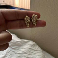 Nuggets Diamond Earrings 10k Gold Comes With Box In Perfect Condition Diamonds Hit When Flash Good If Any Questions Please Feel Free To Text And Throw A Price Mens Accessories Jewelry, Mens Gold, Earrings Color, 10k Gold, Diamond Earrings, Flash, Mens Accessories, Diamonds, Feel Free