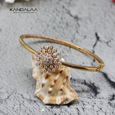 Diamond Bangles, Bangles Design, Gold Bangles Design, Gold Bracelets, Durga Goddess, Bangle Designs, Diamond Bangle, Diamond Bracelets, Gold Jewellery