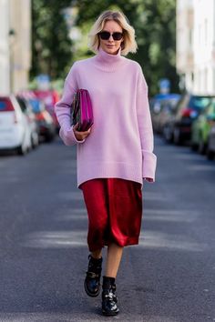 Red Slip Dress, Outfits 2016, Red Skirt, Street Style Inspiration, Blake Lively, Colourful Outfits