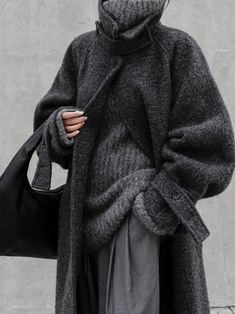 Alpaca and wool blend maxi coat with raglan sleeves. High collar with cross over button closure. Model is in MINUSEY ONE SIZE. ✔️ Free worldwide express shipping over $100✔️ Loved by 6,500+ customers✔️ Limited edition collections, maximum style⠀⠀⠀⠀⠀⠀⠀⠀⠀Stay ahead of the trend with can’t-find-anywhere-else staples. Your closet will thank you 💕* MINUSEY ONE SIZE = EU 34-38, US 2-6* 10% Alpaca / 70% Wool / 20% Nylon* Dry clean* Made in Korea - Model Height: 172cm/5'7" (US2, EU34) Raglan Coat, Wool Fashion, Maxi Coat, Oversized Coat, Oversized Silhouette, 가을 패션, Alpaca Wool, Dress Plus Size, Beach Jewelry