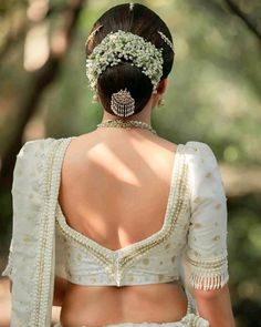 White Blouse Designs, Lengha Blouse Designs, Saree Jacket Designs, Latest Blouse Designs Pattern, Backless Blouse Designs, New Saree Blouse Designs, Traditional Blouse Designs, Latest Model Blouse Designs, Lehenga Blouse Designs