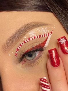 Makeup Looks Winter, Maquillage Halloween Simple, New Year's Makeup, Christmas Makeup Look