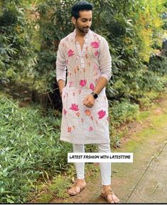 Colorful Kurta For Men, Pichwai Kurta Men, Painting Kurta For Men, Mens Navratri Kurta Designs, Painted Kurta For Men, Mens Fashion Illustration Indian, Painting On Kurta For Men, Kurta Painting Design For Man