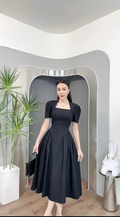 Dress Promnight Elegant, Fancy Modest Dresses, Simple Modest Dresses Casual, Korean Long Frock Design, Modest Dresses Casual Classy, Korean Dress Elegant Long, Frocks Designs For Women, Elegant Dresses Classy Modest, Classy Graduation Dress