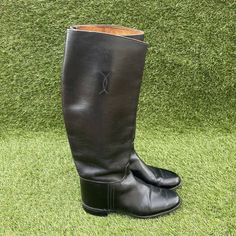 Churchill Women’s English Leather Equestrian Riding Boots Women’s Size 7.5 -100% Genuine English Leather -Knee High Riding Boots -Pull On Style With Pull Tabs -Logo On Each Side - .5 Inch Heel Pre Owned - Some Minor Imperfections - See Photos For Exact Condition Fast Shipping! - We Ship Daily - Ships From Atlantic City, Nj Classic Riding Boots With Leather Lining, Riding Boots Women, Equestrian Riding Boots, Atlantic City Nj, Boot Pulls, Womens Riding Boots, Equestrian Riding, Atlantic City, 5 Inch Heels