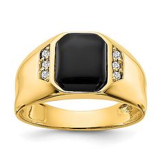 Jet black onyx and glittering diamond accents—this subtle combination exudes stately simplicity. Truly  this is a ring for a gentleman ready to dress to impress. The polished band in your choice of 14K white or yellow gold will be the perfect complement to any formalwear and show off your discerning taste. Rings Black Stone, Onyx Diamond Ring, Yellow Pearl Earrings, Brown Pearl Earrings, Polished Man, Real Diamond Rings, Rings Black, Seahorse Pendant, Yellow Gold Diamond Ring