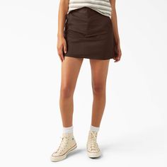 Utility styling meets a trendy silhouette in our women's mini skirt. With its flattering high rise, functional pockets, and classic twill fabric, the mini skirt is perfect for laidback days and casual weekends. Casual Solid Color Cargo Mini Skirt, Casual Fitted Mini Cargo Skirt, Casual Mini Length Fitted Cargo Skirt, Stretch Mini Skirt With Pockets For Fall, Fall Mini Length Skort With Pockets, Fall Mini Skort With Pockets, Casual Mini Skirt With Side Pockets For Fall, Casual Stretch Mini Skort, Fall Cotton Mini Skirt