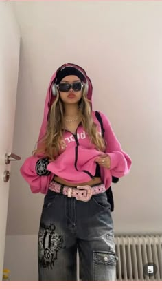 Chica Hip Hop, Pakaian Hipster, Looks Hip Hop, Fest Outfits, Tomboy Outfits, Tomboy Style Outfits, Cooler Look