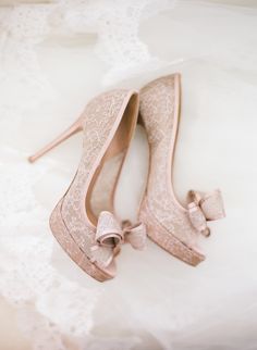 A peep of lace on your wedding day is classic as well as sexy Pastel Pink Heels, Heels With Bows, Fancy Shoes, Pastel Wedding, Valentino Shoes, Pink Heels, Pretty Pastel, Crazy Shoes, Pretty Shoes