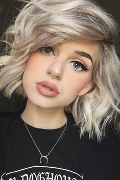 Short hairstyles Snakebites, Cute Hairstyles For Short Hair, Grunge Hair, Short Haircuts, Hairstyles Haircuts, Hair Dos, Womens Haircuts, Bobs Haircuts