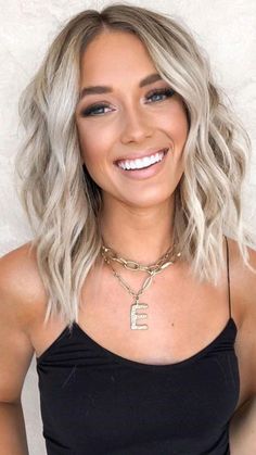 Lob Hairstyle, Hair Color Balayage, Short Blonde Hair, Cool Hair Color, Grunge Hair, Blonde Color, Hair Color For Black Hair