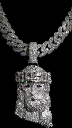 Iced Out Cubic Zirconia Jesus Face Pendant | Icy Diamond Jesus Face Necklace | Bling Hip Hop Men Jewelry | Iced Out Moissanite Jesus Pendant 𝗖𝗵𝗲𝗰𝗸 𝗼𝘂𝘁 𝗼𝘂𝗿 𝘃𝗶𝗱𝗲𝗼 𝘁𝗼 𝘀𝗲𝗲 𝘁𝗵𝗲 𝗰𝗹𝗲𝗮𝗿 𝗖𝗵𝗮𝗶𝗻 𝗪𝗶𝘁𝗵 𝗝𝗲𝘀𝘂𝘀 𝗣𝗲𝗻𝗱𝗮𝗻𝘁. ▪️  𝗣𝗲𝗻𝗱𝗮𝗻𝘁 𝗦𝗽𝗲𝗰𝗶𝗳𝗶𝗰𝗮𝘁𝗶𝗼𝗻𝘀 ⊦ Dimension: 3.0 inch  x  1.5 inch ▪️  𝗖𝗵𝗮𝗶𝗻 𝗦𝗽𝗲𝗰𝗶𝗳𝗶𝗰𝗮𝘁𝗶𝗼𝗻𝘀 ⊦ Length: 18 inch ⊦ Width: 18 mm ▪️  𝗗𝗶𝗮𝗺𝗼𝗻𝗱 𝗦𝗽𝗲𝗰𝗶𝗳𝗶𝗰𝗮𝘁𝗶𝗼𝗻𝘀 ⊦ Stone Type: Moissanite / Cubic Zirco Jesus Piece Chain, Iced Out Chains, Iced Out, Chains Aesthetic, Face Pendant, Face Necklace, Jesus Face, Bling Necklace, Men Jewelry