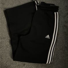 Wide Leg Super Thick And Comfy Size Xs Adidas Sweatpants, Black Sweatpants, Adidas Pants, Adidas Black, Black Adidas, Adidas Women, Pant Jumpsuit, Wide Leg, Fashion Inspo