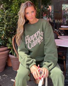 An addition to the Puff Series Collection. The perfect gift for yourself or someone you love. Big puff print logo on the front center top . Made with 100% sustainable materials. Purchase the matching sweats for the complete fit. Features Unisex Ultra cozy heavy-weight fleece Hunter Green fleece with thick Sand puff print "Happy Camp3r" on the front and "Happy Camp3r" on the back MATERIALS & SUSTAINABILITY This item is 100% sustainable made of 50% organic cotton/50% recycled polyester. 350 GSM he Matching Sweats, Art Of Letting Go, Ill Always Love You, Puff Print, Accessory Pouch, Sustainable Materials, Hunter Green, Print Logo, Vintage Flowers