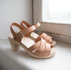 Loving our Rio Grande High Rise style? We have more options for you to choose from here:https://www.etsy.com/se-en/listing/219474790/swedish-wooden-clogs-for-women-sandgrens?ref=shop_home_active_4&frs=1https://www.etsy.com/se-en/listing/274637276/swedish-wooden-clogs-for-women-sandgrens?ref=shop_home_active_1&frs=1Limited edition clogs with 30% OFF? SIGN ME UP!https://www.etsy.com/se-en/listing/789631291/limited-edition-swedish-wooden-clogs-for?ref=shop_home_active_1&frs=1Oh, did I h Summer Slingback Clogs With Buckle Closure, Summer Sandals With Wooden Heel In Natural Color, Natural Sandals With Wooden Heel For Summer, Summer Beach Clogs With Heel Strap, Summer Vegetable-tanned Natural Sandals, Summer Open Heel Natural Clogs, Summer Open Heel Natural Color Clogs, Summer Leather Clogs With Stacked Heel, Summer Open Heel Clogs In Natural Color