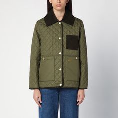 Moss-green recycled polyester quilted jacket by Barbour, featuring a dark brown corduroy collar, piping and chest patch pocket, two front pockets with press studs and contrasting lettering logo embroidery, front closure with logo press studs and long sleeves. Green Quilted Jacket, Barbour Quilted Jacket, Barbour Women, Waxed Cotton Jacket, Womens Quilted Jacket, Quilt Jacket, Lettering Logo, Recycled Polyester Fabric, Brown Corduroy