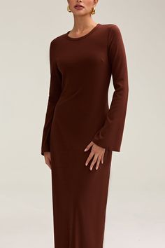 Introducing the Ella Ribbed Split Cuff Maxi Dress, a luxurious and versatile addition to your wardrobe. Made with ribbed fabric for a comfortable and stretchy fit, this dress features a split cuff detail and pairs perfectly with an abaya. Elevate your style and make a statement with this elegant and exclusive piece. Model is 5'7 wearing size S/58" 2 Piece Modest Outfit, White Dress Formal, Dresses Flowy, Nikkah Dress, Modest Outfit, Modesty Outfits, Modesty Fashion, Cuff Detail, Church Outfits