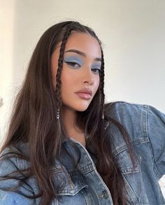 Smink Inspiration, Cute Makeup Looks, Blue Eyeshadow, Blue Makeup, Makeup Pictures, Makeup Eyeliner, Glam Makeup, Pretty Makeup, Artistry Makeup