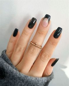 Black Winter Nails. There are any references about Black Winter Nails in here. you can look below. I hope this article about Black Winter Nails can be useful for you. Please remember that this article is for reference purposes only. #black #winter #nails Black Winter Nails, Winter Nail Ideas, Nail Room Ideas, Winter Manicure, Matte Black Nails, January Nails, Makeup Hacks Beauty Secrets, Black Nail Art, Nail Room