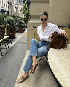 Girly Outfits Jeans, Summer Chique, Lawyer Fashion, Look Retro, Casual Chic Outfit, Mode Inspo, 가을 패션, Classy Women, Business Casual Outfits