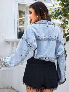 Denim Clothing, Cropped Denim Jacket, Denim Jacket Women, Denim Jackets, Denim Coat, Cropped Denim, Denim Outfit, Sleeve Detail, Denim Women