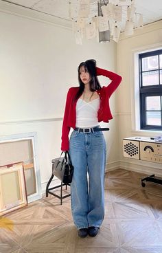 Summer Outfit For College, Korean College Outfits Aesthetic, Korean Inspired Outfits, Outfit College Summer, Korean College Outfits, Casual Outfits Aesthetic, Modest Outfits Aesthetic, Red Top Outfit