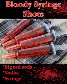 bloody-syringe-smm Test Tube Shots, Halloween Shots, Halloween Party Drinks, Halloween Food Dinner, Halloween Drinks Alcohol, Lake House Food Ideas, Shots Alcohol