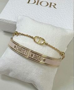 #christiandior @christiandior #clean Dior Bracelet, Wrist Jewelry, Jewelry Fashion Trends