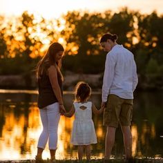 Two Moms, Family Photos With Baby, Fall Engagement Pictures, Summer Family Photos, Family Poses