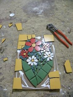 Mosaic Flower Pots, Homemade Art, Mosaic Stained, Mosaic Murals