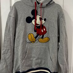 New Hoodie Mickey Mouse . Size Small, Lenght 26” X 21” Aprox Unisex Hoodie Verde, Mickey Mouse Jacket, Disney Hoodie, World Logo, Disney Jacket, Disney Sweaters, Disney Sweatshirts, Pullover Windbreaker, Striped Hoodie