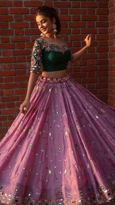 Trending Lehenga Designs, Lehenga Color Combinations, Mirror Work Dupatta, Lehenga Heavy, Mirror Work Lehenga, Simple Lehenga, Indian Outfits Lehenga, Wedding Lehenga Designs