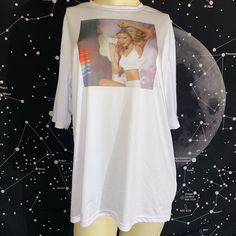 Brand New !!! All Sizes Available. Mariah Carey T Shirt, Mariah Carey Fantasy Outfit, Mariah Carey Tommy Mottola, Mariah Carey Magazine, Mariah Carey Vmas 1997, Mariah Carey, Vintage Tops, American Vintage, Graphic Tee