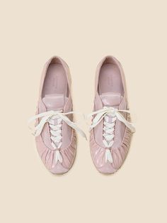 Composition : Sheepskin + suede + nylonColor : PinkCountry of Origin : China Womens Shoes Sneakers, Shoes Sneakers, Women Shoes, Sneakers, The Originals, Pink