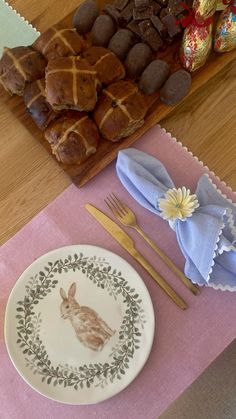 #easter #easterbreakfast #food #aesthetic Easter Vibes, Easter Breakfast, Spring Showers, Seasons Change, Saved Pins