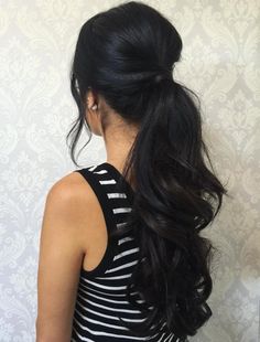 Hairstyles For Daily, Long Ponytail Hairstyles, Pretty Ponytails, Curly Hair Trends, Pony Hairstyles, Long Ponytail, Wavy Ponytail, Pony Tails, Curly Ponytail