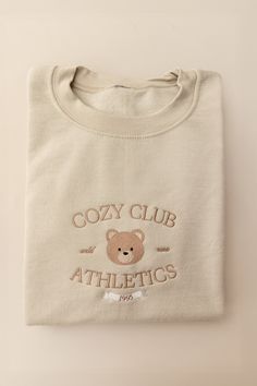 beige cotton embroidered bear design sweatshirt long sleeve pullover athletic crewneck sweatshirt fleece lining unisex sizing Cozy Wishlist, Crewnecks For Women, Tan Crewneck, Cute Crewneck Sweatshirt, Sweatshirts Cute, Cute Sweats, Cute Crewneck, Custom Crewneck, Crewneck Graphic