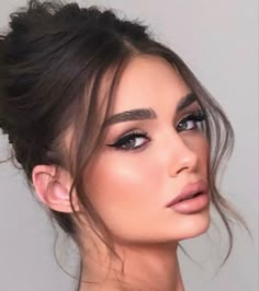 Classy Evening Hairstyles, Sleek Hairstyles Bridal, Halter Hairstyles Neckline, Glam Bun Hairstyles, Side Up Do, Middle Part Bun Sleek, Strapless Gown Hairstyles, Bun With Front Pieces Out, Messy Formal Bun