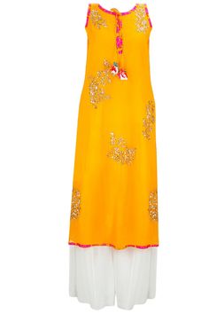 Featuring a yellow chiffon straight suit embroidered with gold sequins motifs in flower pattern and floral lace border detailing. It has tassels attached with front button placket and side slits. It comes along with white viscose georgette sharara and yellow net embroidered dupatta with gota lace border. Amrita Thakur, White Sharara, Georgette Sharara, Sharara Pants, Straight Suit, Pakistani Suit, Salwar Designs, Embroidered Dupatta, Pakistani Suits