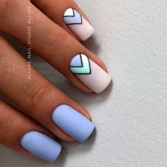 Summer Geometric Nail Art, Summer Nail Art Ideas, Blue Nail Art Designs, Nails Yellow, Blue Nail Art, Short Nails Art