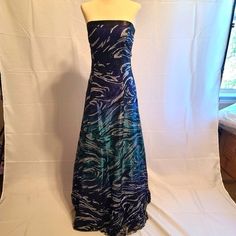 Nv Couture Shades Of Blue And Silver Formal Gown Size 4 100% Polyester Inventory Item #138 Silver Ombre, Ombre Glitter, Glitter Ombre, Formal Gown, Formal Gowns, Couture Dresses, Formal Dress, Blue And Silver, Shades Of Blue