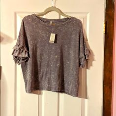 Mudd Short Sleeve Ruffle Tee Color: Silver Medal (According To Tag) I Think It Looks Like A Grayish Purple...Very Cool Color Juniors Size Xl 60% Cotton / 40% Polyester Machine Wash And Dry ********New With Tags******* New To Poshmark? Use Invitation Code Tracey112770 For A $10 Credit When You Create An Account And Use To Purchase Your 1st Item!!!! Gray Ruffled Tops For Fall, Casual Gray Ruffle Top, Casual Gray Ruffled Top, Gray Casual Ruffled Tops, Gray Ruffled Casual Top, Womens Camo, Butterfly Shirts, Nature Shirts, Cap Sleeve Top