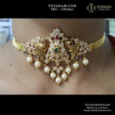 What dreams are made of. Adorn your neck today with this stunning 22k gold peacock choker necklace handcrafted in India for Pongal/Sankranti! (temple jewellery, 22k gold, womens necklace, choker, south Indian bride, bridal jewellery, south Indian jewelry, peacock, motif, choker necklace, wedding jewellery, Desi, Hindu, Tamil, Telegu, bride, gold necklace, gold jewellery, hallmarked) Gold Arm Cuff, Toes Ring Silver, Temple Jewellery Earrings, 22 Carat Gold Jewellery, Peacock Motif, Indian Choker, Indian Choker Necklace, Temple Jewelry Necklace, Gold Peacock