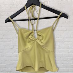 cute going out top for women. Light green 90's style strappy halter top. Spring green blouse.. Elegant Edgy, Silky Texture, Clothes Closet, Edgy Look, Clothes To Buy, Pop Up Shop, Top Trends, 90s Fashion, Medium Weight