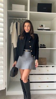 Coats For Women 2023, Going Out Outfits For Women, Simple Work Outfits, Cocktail Dress Classy, Trends 2025, Smart Outfit, Outfit Inspiration Fall, Fashion 2024, Work Wear Women