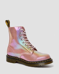 1460 PASCAL PINK IRIDESCENT TEXTURE BOOT Iridescent Scales, Galaxy Converse, Galaxy Vans, Boot Silhouette, 1st April, Fred Perry Shirt, Doc Martens Outfit, Tokyo Street Fashion, Full Volume