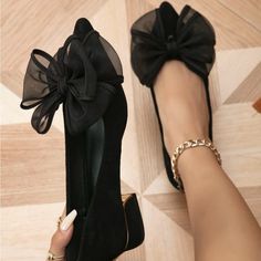 Super Cute And Stylish Ships In 5-10 Business Days Tags: #Shoes #Heels #Party #Newyears #Holiday #Sandals #Gold #Beautiful #Glitter Chic Flat Heels For Fall, Feminine Black Heels For Evening, Feminine Black Heels For Party, Feminine Black Party Heels, Holiday Sandals, Baby Shower Outfit Ideas, Bridal Sandals Heels, Rose Shoes, Baby Shower Outfit