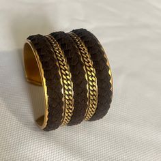 Lucky Brand Gold Chainlink /Brown Woven Brown Suede Metal Cuff Bracelet. Match This Bracelet With Any Outfit Of Your Choice Formal Or Casual. With Confidence You Will Go Places. Nwot And In Excellent Condition. Chic Brown Bracelet Jewelry, Chic Brown Bangle Bracelet, Elegant Brown Metal Cuff Bracelet, Brown Cuff Bracelets For Formal Occasions, Brown Leather Bracelet For Party, Brown Cuff Bracelets As Fashion Accessory, Brown Cuff Bracelet As Fashion Accessory, Elegant Brown Leather Bracelet For Party, Brown Bangle Bracelets For Party