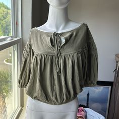 Nwot We The Free Green Shirt Top Blouse, Size X-Small, Machine Washable, 100% Cotton, Tie String At Upper Front Free Tops, Green Shirt, Shirt Top, Top Shirt, Top Blouse, Womens Tops, Green, Women Shopping, Color